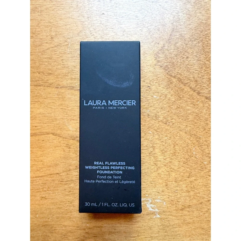 Laura Mercier Real Flawless Weightless Perfecting Foundation 1W1 Cashmere 1oz